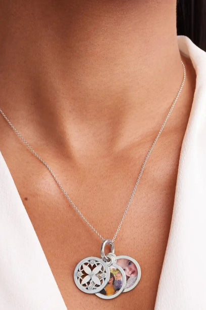 collier diamant en or blanc 18k avec pendentif diamant
