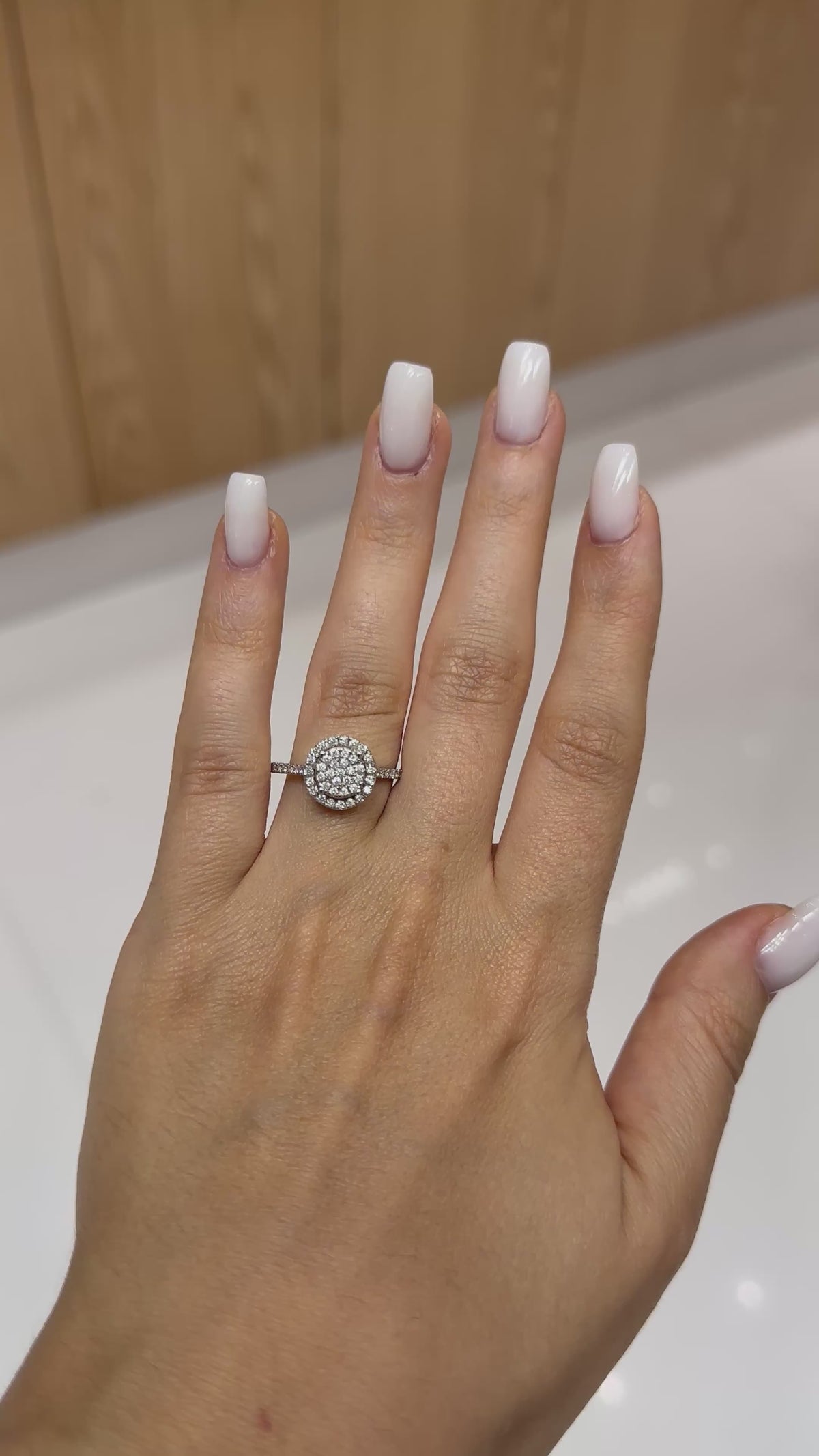 Bague diamant Ronde Diamants – Diamea – vidéo 1