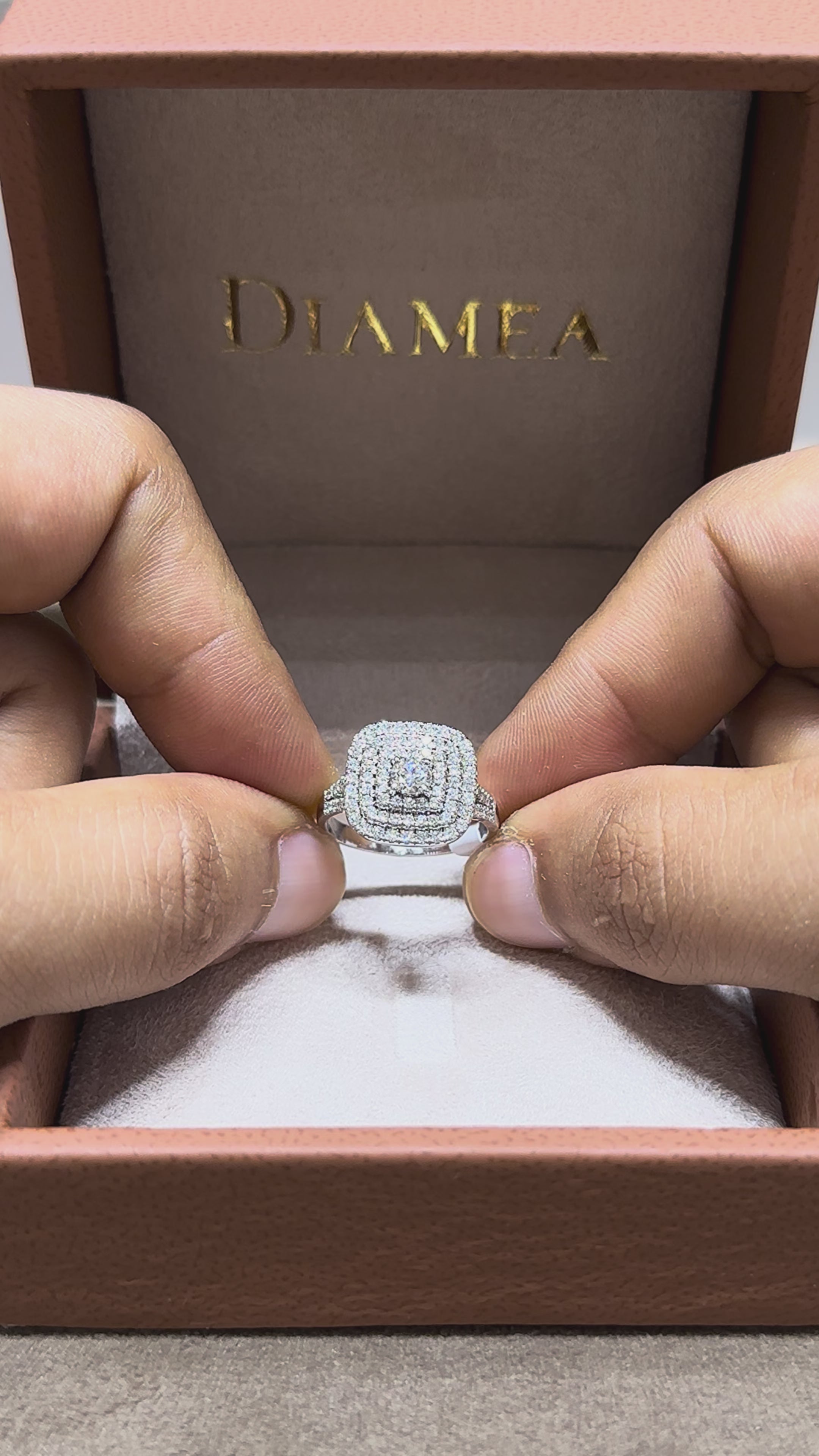 Bague diamant - Grande Piramide